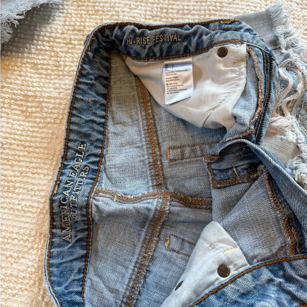 Stylish Black and Distressed Denim Shorts Set - Picture 7 of 12